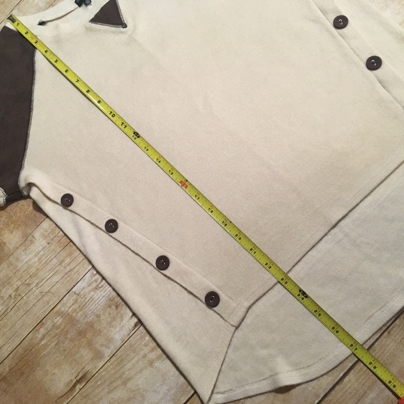 Cream and brown soft & suede sweater - Picture 2 of 8